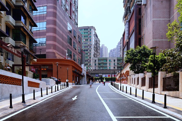 國美支路示范段實拍圖。重慶九龍坡城市更新建設有限公司供圖