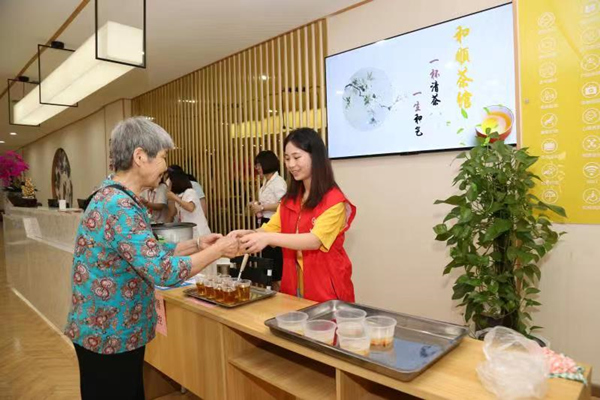 井口街道和順茶館大廳。李西忠攝