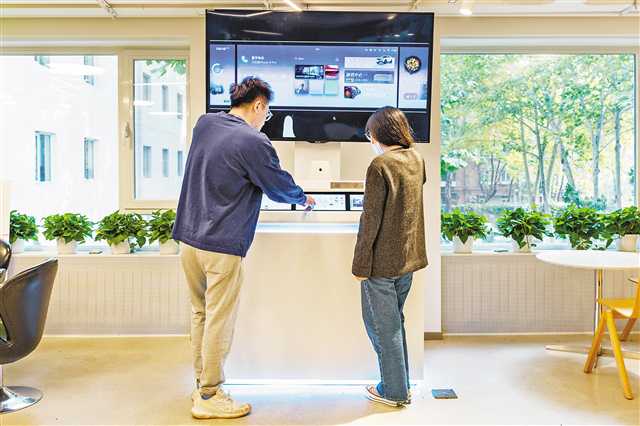 梧桐車聯(lián)產(chǎn)品體驗。受訪單位供圖