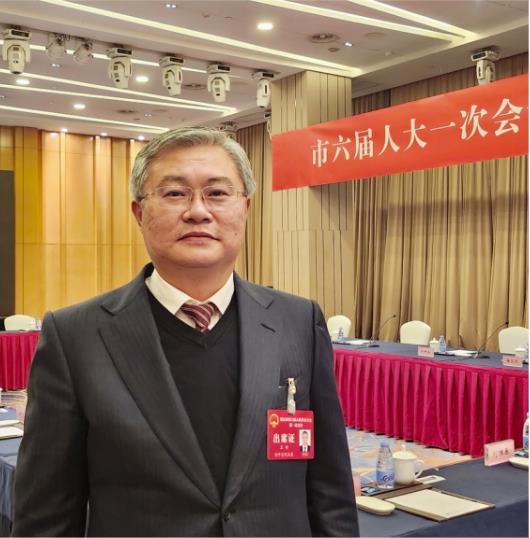 重慶市人大代表、軌道集團董事長王峙。受訪者供圖