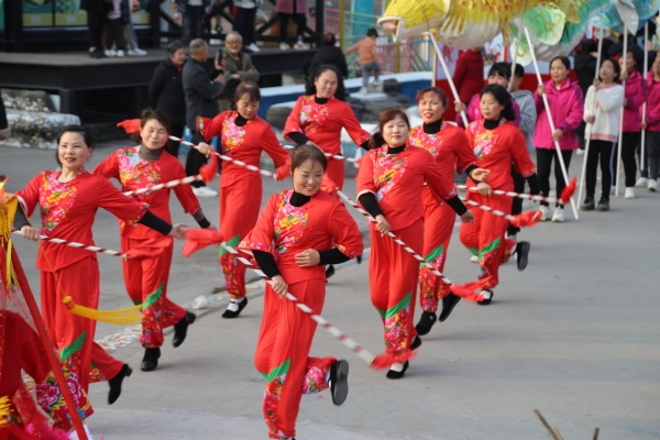 往年鬧元宵民俗活動現(xiàn)場。景區(qū)供圖