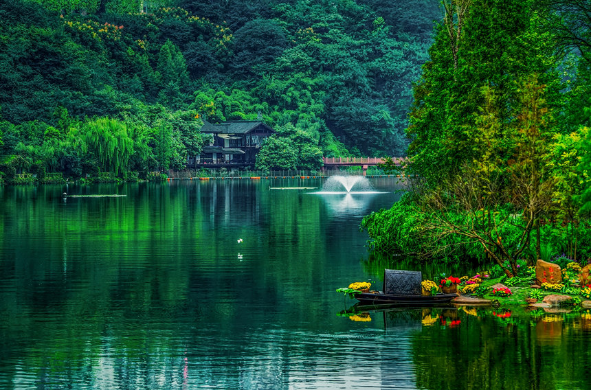 重慶彩云湖國(guó)家濕地公園。