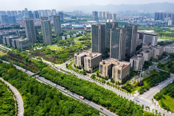兩江數(shù)字經(jīng)濟產(chǎn)業(yè)園。 ???張坤琨攝