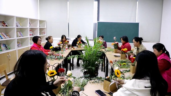 開展豐富的文化活動。蘇慶攝