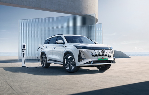 第三代CS75PLUS智電iDD配備28.39kwh大容量電池。 長(zhǎng)安汽車(chē)供圖