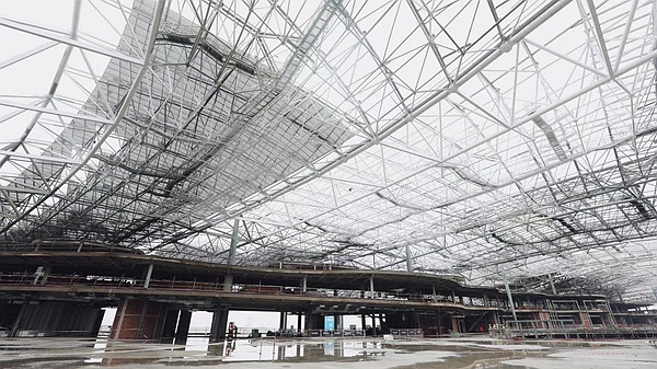 T3B航站樓建設(shè)現(xiàn)場。重慶機(jī)場集團(tuán)供圖