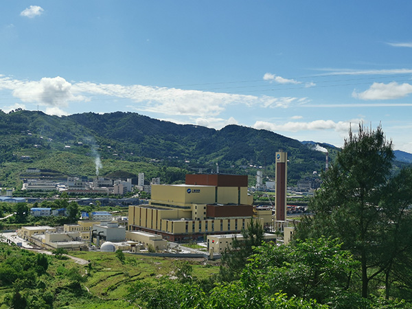 重慶農(nóng)商行運(yùn)用碳減排支持工具支持三峰環(huán)保發(fā)電有限公司發(fā)展。重慶農(nóng)商行供圖