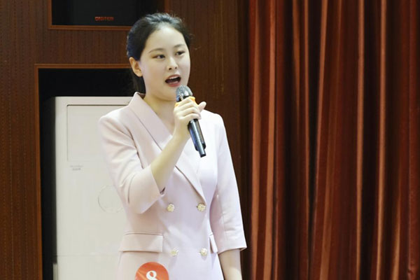 比賽現(xiàn)場(chǎng)。蔣永勁攝