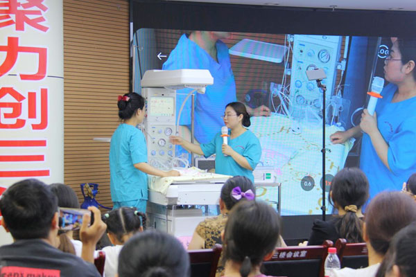 能力提升——新生兒急救培訓(xùn)。江津區(qū)婦幼保健院供圖