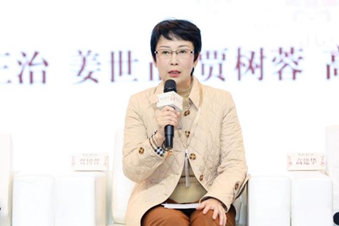 賈樹蓉現(xiàn)場分享。中華醫(yī)學(xué)會醫(yī)學(xué)美學(xué)與美容學(xué)分會供圖