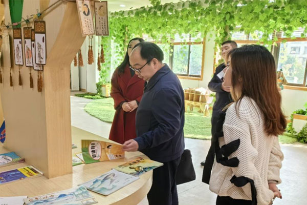 現(xiàn)場考察。璧山區(qū)衛(wèi)生健康委供圖