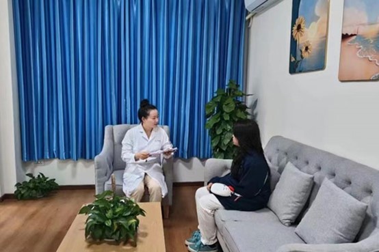 心理咨詢(xún)。重慶大學(xué)附屬江津醫(yī)院供圖