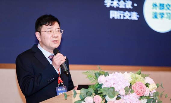 趙敏進行主題分享。愛爾眼科重慶特區(qū)供圖