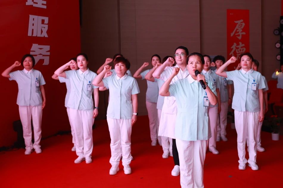 宣誓現(xiàn)場(chǎng)。重慶西區(qū)醫(yī)院供圖