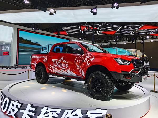 T30探險(xiǎn)家皮卡。張艷攝