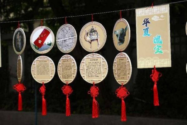 走近國(guó)家寶藏展示區(qū)。付軍攝