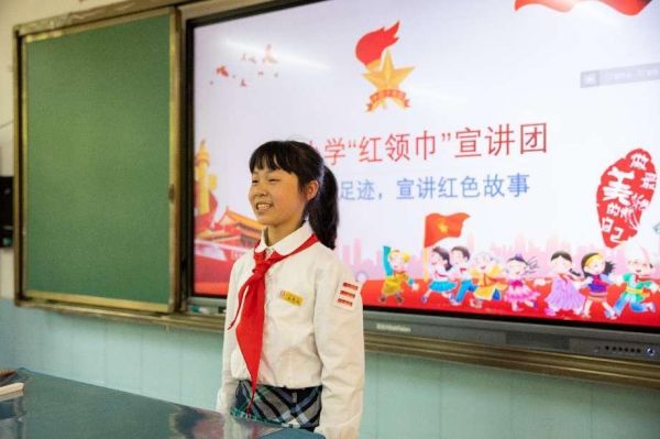 宣講紅色故事。永川區(qū)紅河小學(xué)校供圖