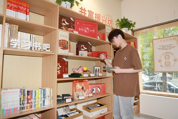 暖心驛站提供貼心服務(wù)。璧山區(qū)委宣傳部供圖