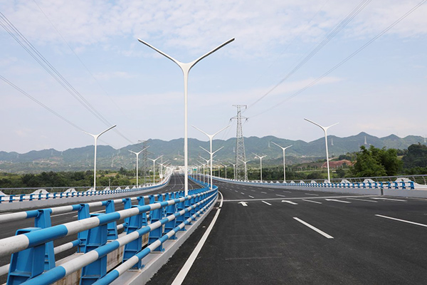 六橫線跨御臨河大橋通車。重慶市建科院供圖