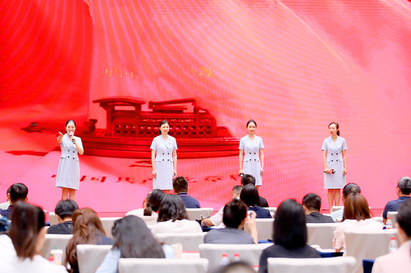 重慶中國三峽博物館團(tuán)隊(duì)宣講現(xiàn)場?；顒臃焦﹫D