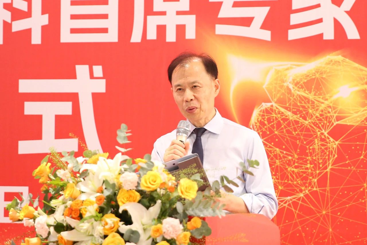 白繼致辭。重慶松山醫(yī)院供圖