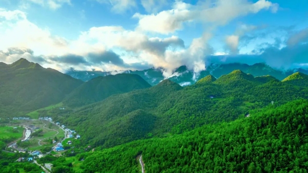 滿月鎮(zhèn)美景。開州區(qū)文旅委供圖