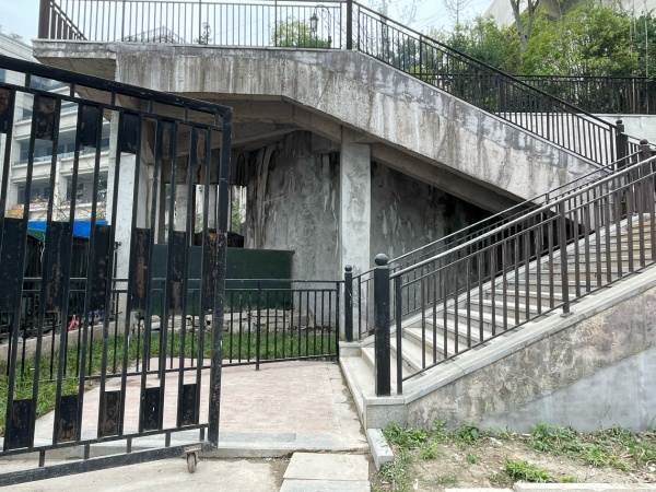 整治之后，健身步道變干凈整潔。荔枝街道供圖