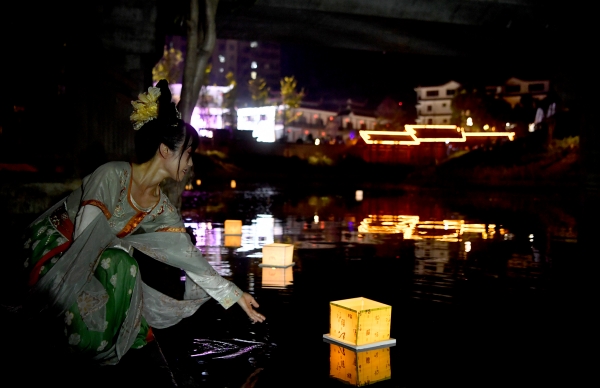 活動(dòng)現(xiàn)場(chǎng)。周邦靜攝