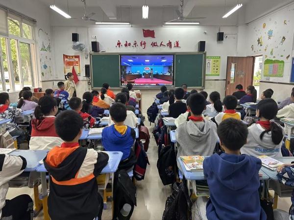 活動(dòng)現(xiàn)場(chǎng)。渝北區(qū)立人小學(xué)校供圖