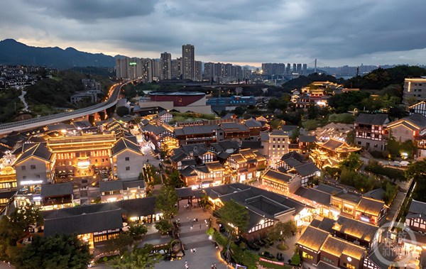 磁器口后街實景。重慶市設(shè)計院供圖