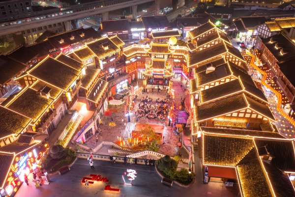 沙坪壩區(qū)磁器口分會(huì)場(chǎng)。郭晉攝