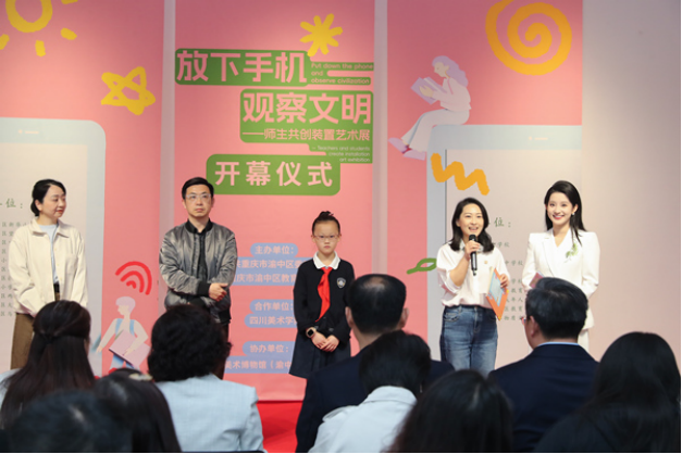 微訪談環(huán)節(jié)。李文鳴攝