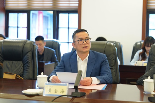 重慶兩江建筑工程有限公司董事長(zhǎng)黃金海。重慶大學(xué)供圖