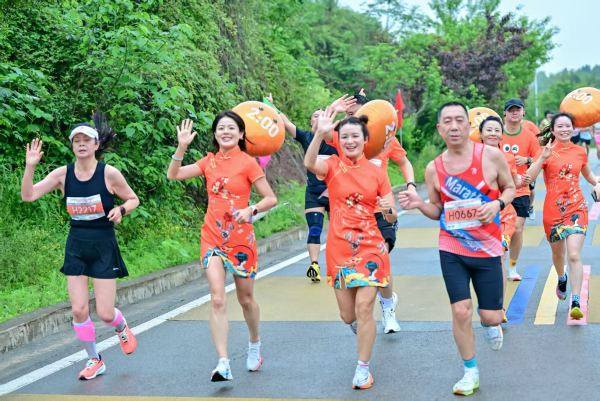 選手們享受賽事。活動(dòng)主辦方供圖