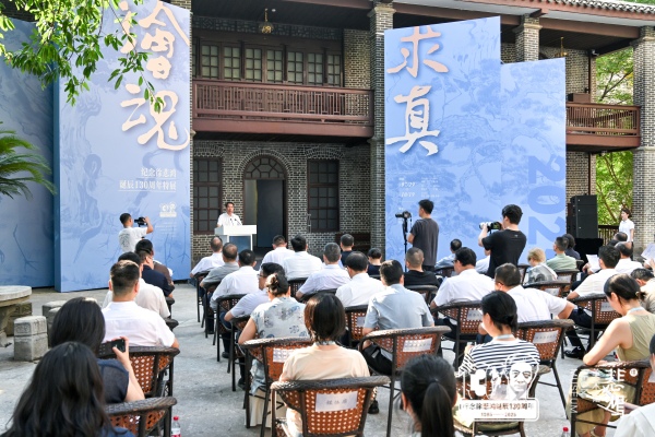 “求真繪魂——紀念徐悲鴻誕辰130周年特展”啟幕。江北區(qū)委宣傳部供圖