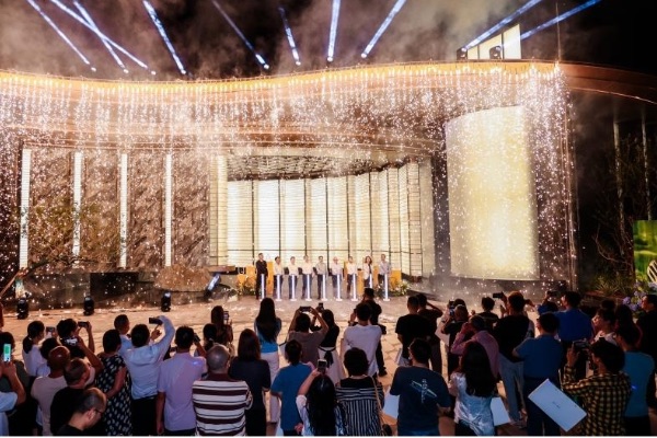 ?活動(dòng)現(xiàn)場圖。中誠兩江印供圖