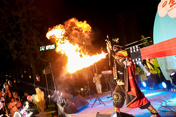 老友生活節(jié)活動(dòng)現(xiàn)場(chǎng)。東原仁知供圖