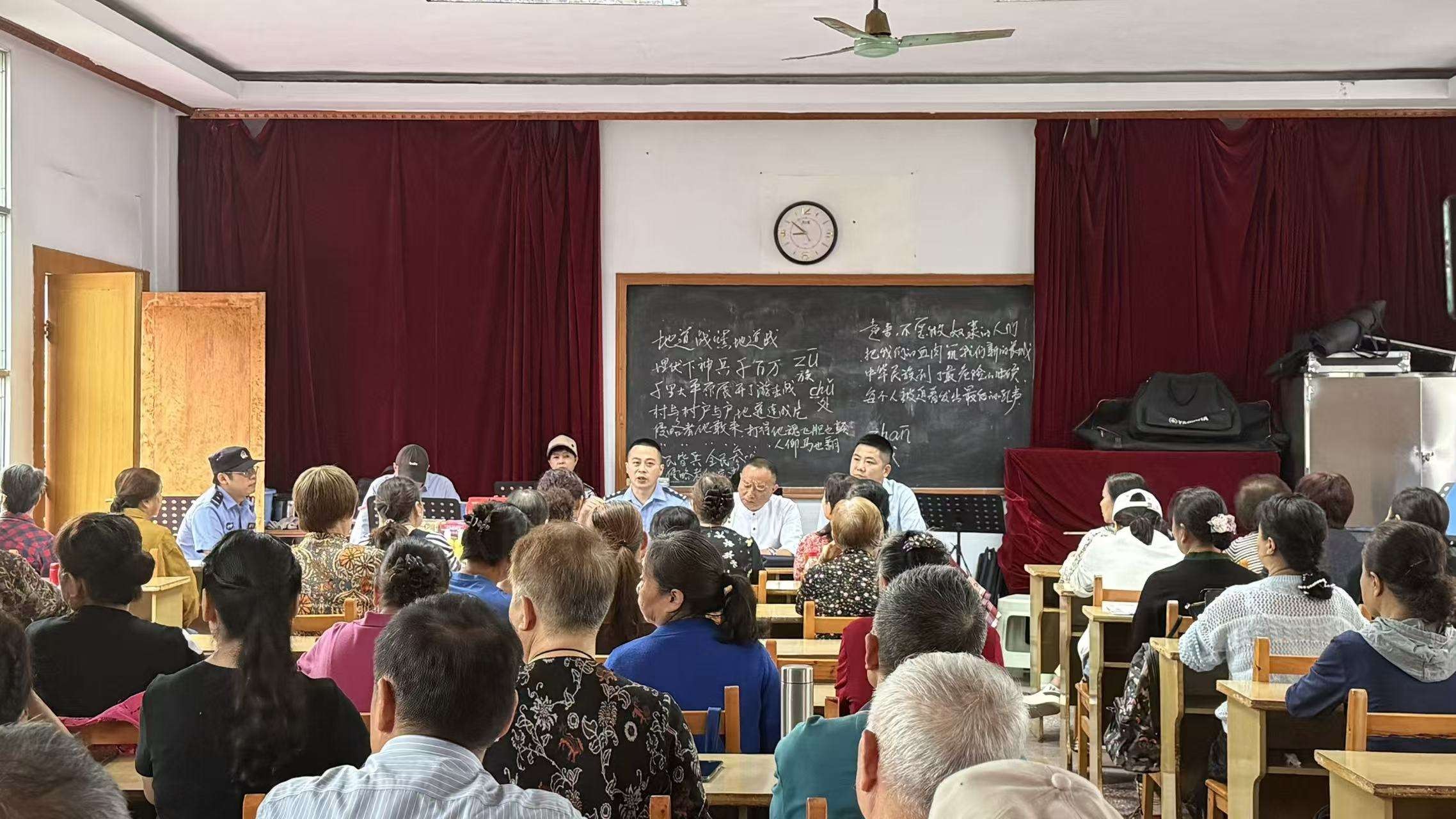 活動(dòng)現(xiàn)場(chǎng)。浦發(fā)銀行重慶分行