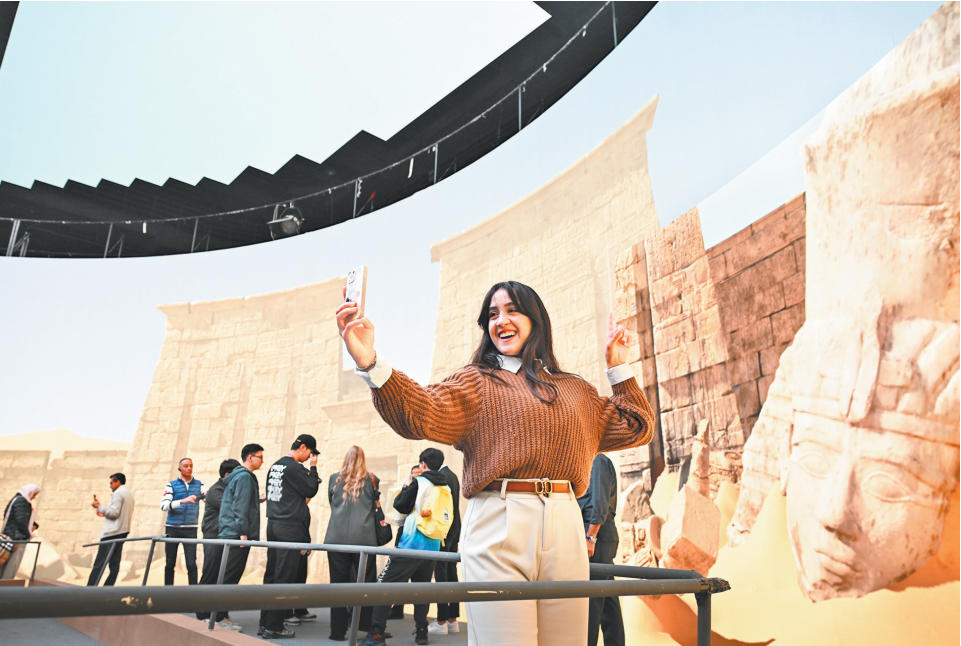 創(chuàng)新 壯美 魔幻——中阿媒體參訪團(tuán)感受重慶魅力